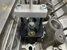 Load image into Gallery viewer, M52 M54 Valve Spring Compressor