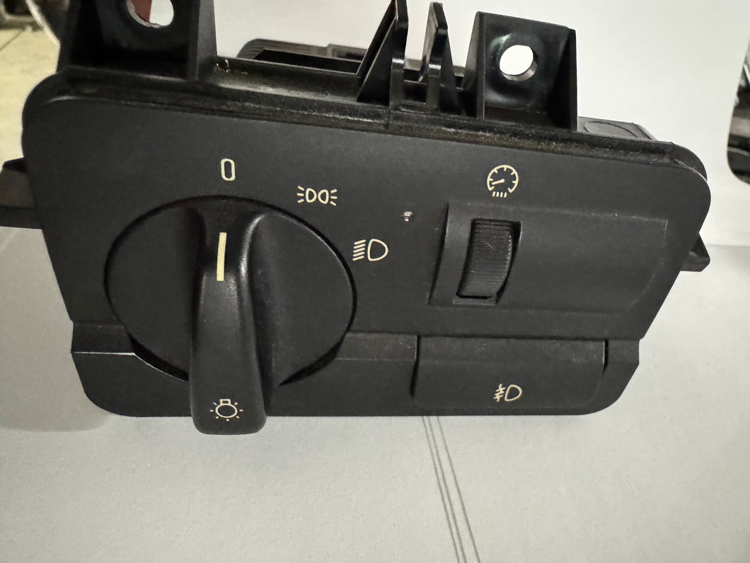E46 LCM Lighting Control Module Headlight Switch